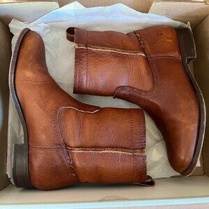 Frye Boots - Cara Short - Women's 8M, Cognac